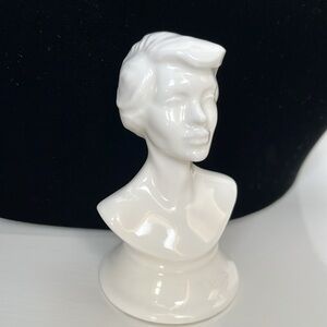 Royal Doulton Vintage Miniature Bust of Princess Margaret Made in England